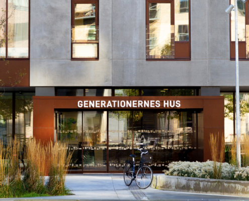 GENERATIONERNES HUS